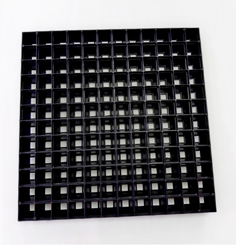 Рассадная кассета на 144 ячейки